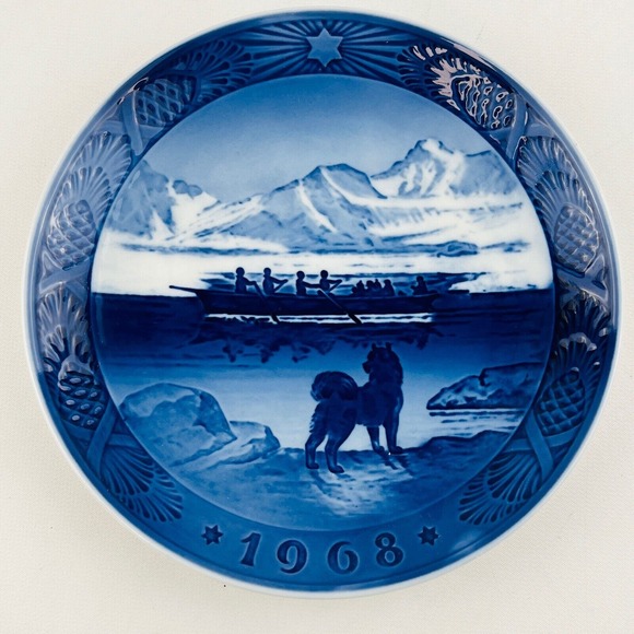 Vintage‎ Royal Copenhagen The Last Umiak Blue Christmas Plate Kai Lange 1968 - Picture 1 of 3
